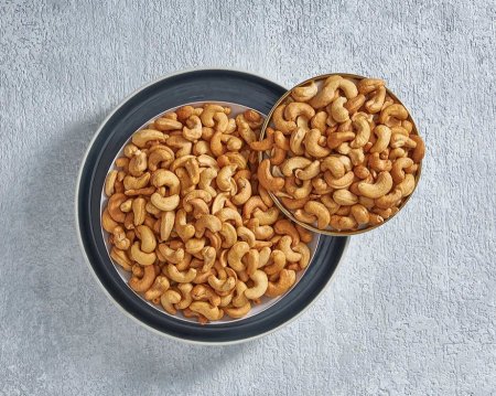 كاجو مملح جامبو