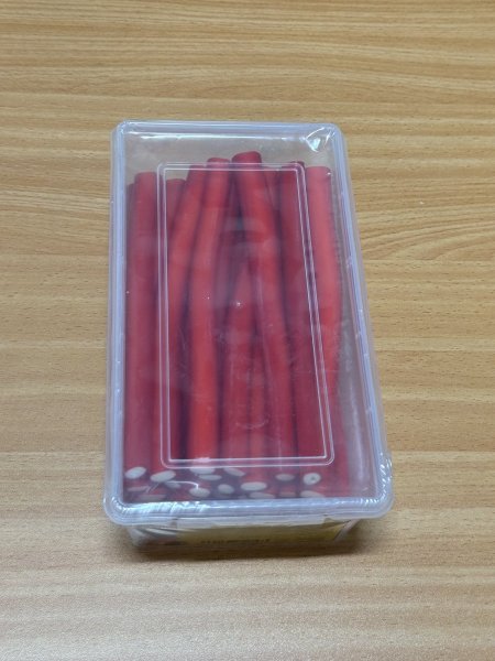 سوس عريض اسباني وزن 1.600غم (نكهة الفراوله )